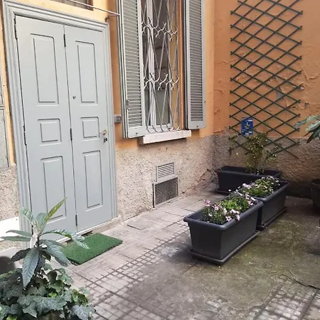 Apartment Giulia Milan